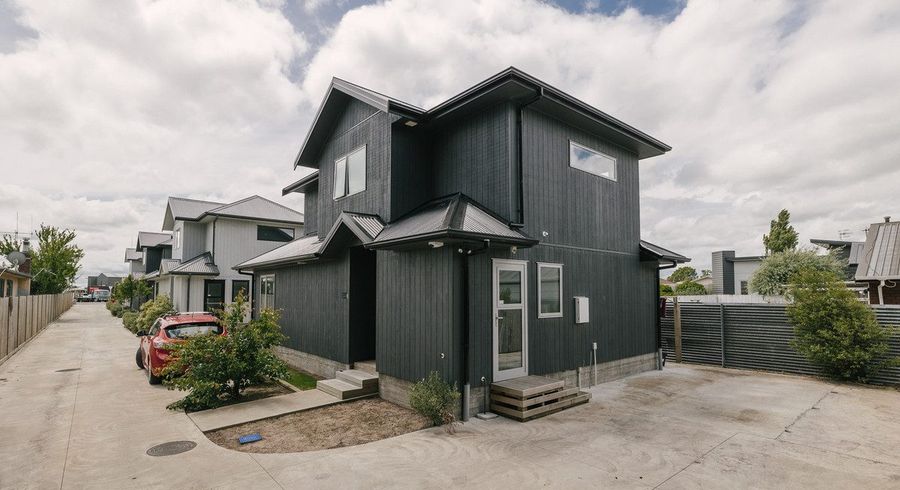  at 962b Tremaine Avenue, Roslyn, Palmerston North, Manawatu / Whanganui