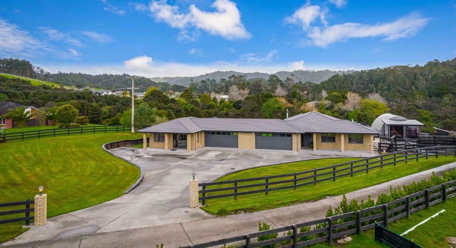  at 28B Tram Valley Road, Swanson, Auckland