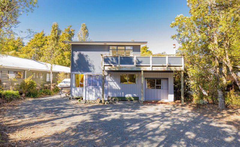 at 4 Kaiuru Avenue, Pukawa Bay, Tūrangi