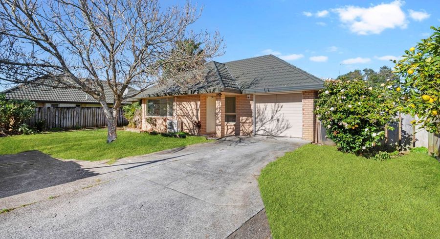  at 8 Enuamanu Road, Favona, Auckland