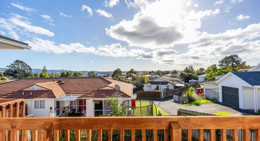  at 1/55 Sungrove Rise, Sunnyvale, Waitakere City, Auckland