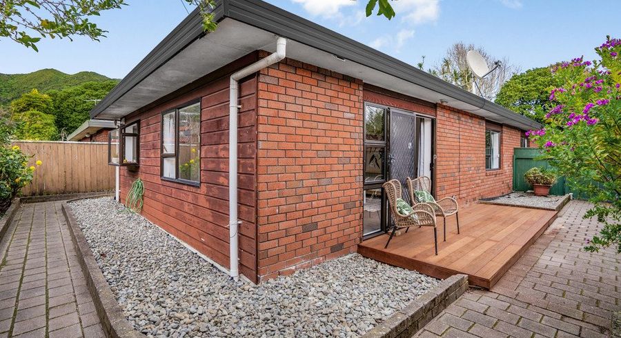  at 2/37 Bauchop Road, Waterloo, Lower Hutt, Wellington