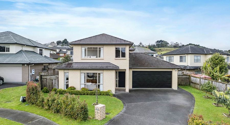  at 11 Kouras Place, Flat Bush, Auckland