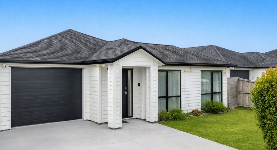  at 11 Silver Beech Street, Takanini, Papakura, Auckland