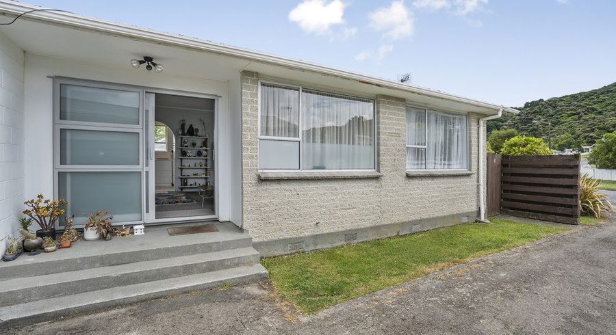  at 252A Wellington Road, Wainuiomata, Lower Hutt