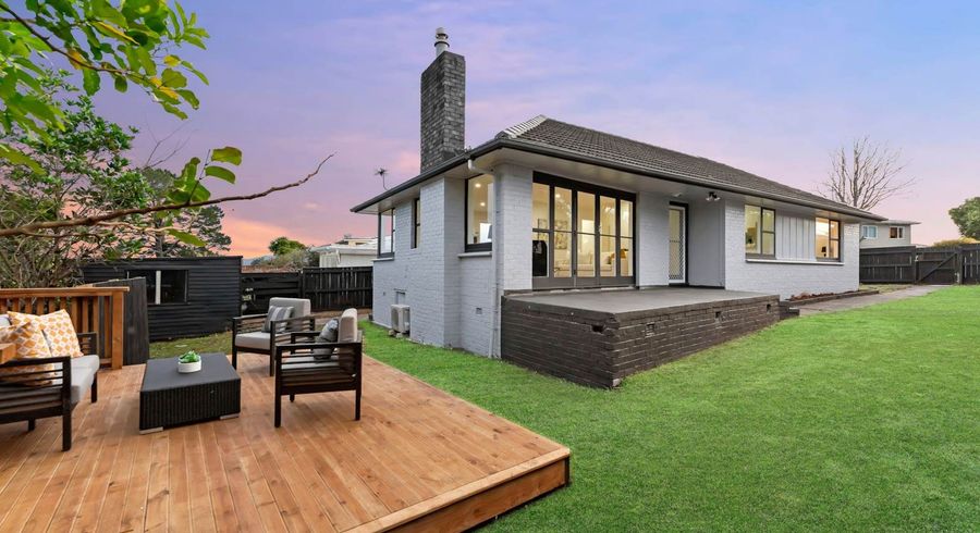  at 20 Chorley Avenue, Massey, Waitakere City, Auckland