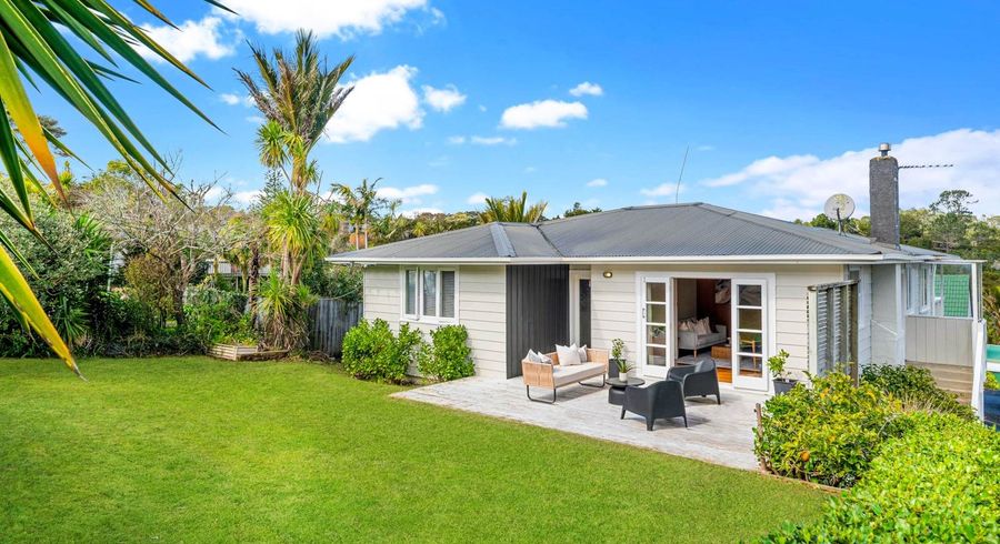  at 34 Park Road, Glenfield, North Shore City, Auckland