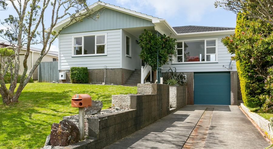  at 8 Glenamoy Crescent, Johnsonville, Wellington