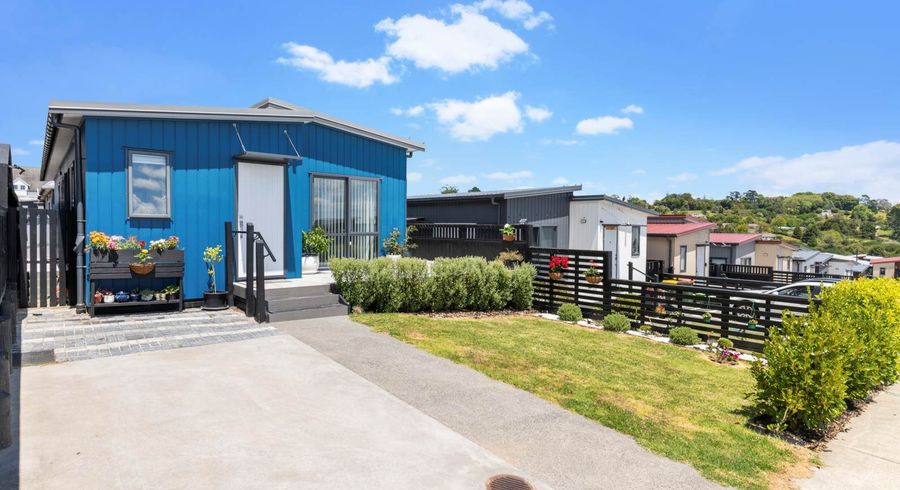  at 13 Canna Street, Flat Bush, Manukau City, Auckland