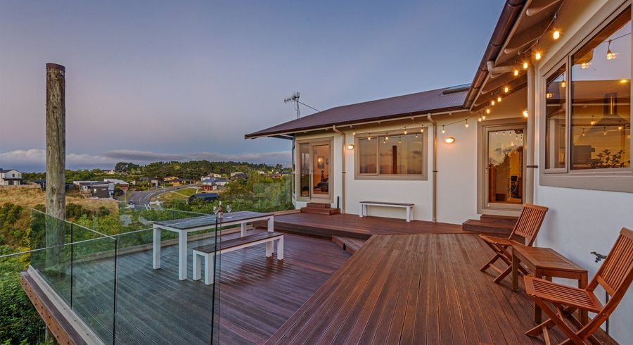  at 117 Ruapehu Drive, Fitzherbert, Palmerston North, Manawatu / Whanganui