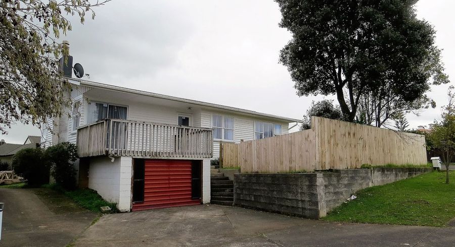  at 17 Vina Place, Massey, Waitakere City, Auckland