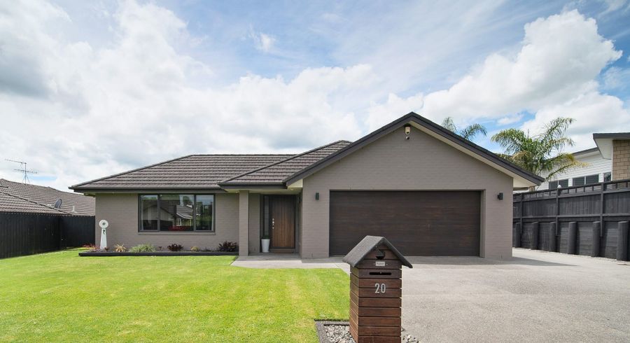  at 20 Parkhaven Drive, Rosehill, Papakura