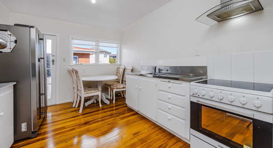  at 2/165 Gray Avenue, Papatoetoe, Manukau City, Auckland