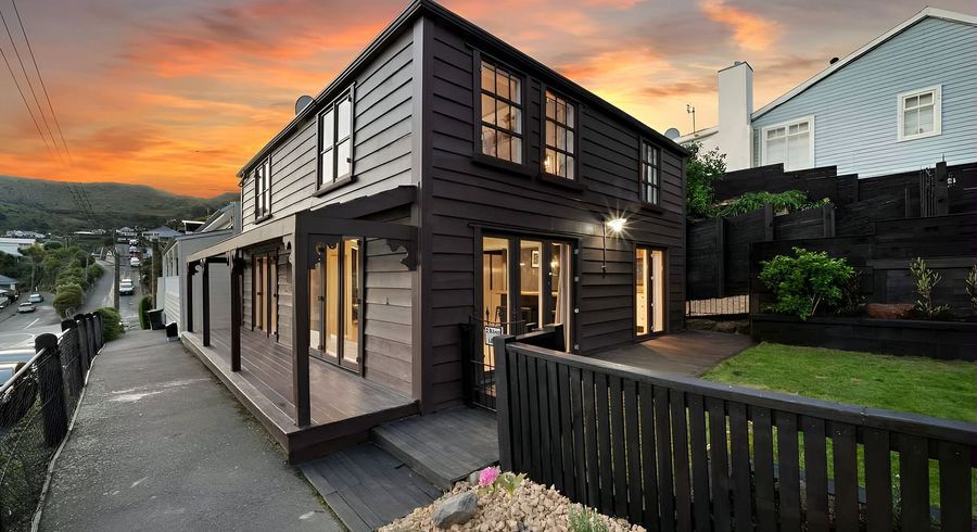  at 2 Ripon Street, Lyttelton
