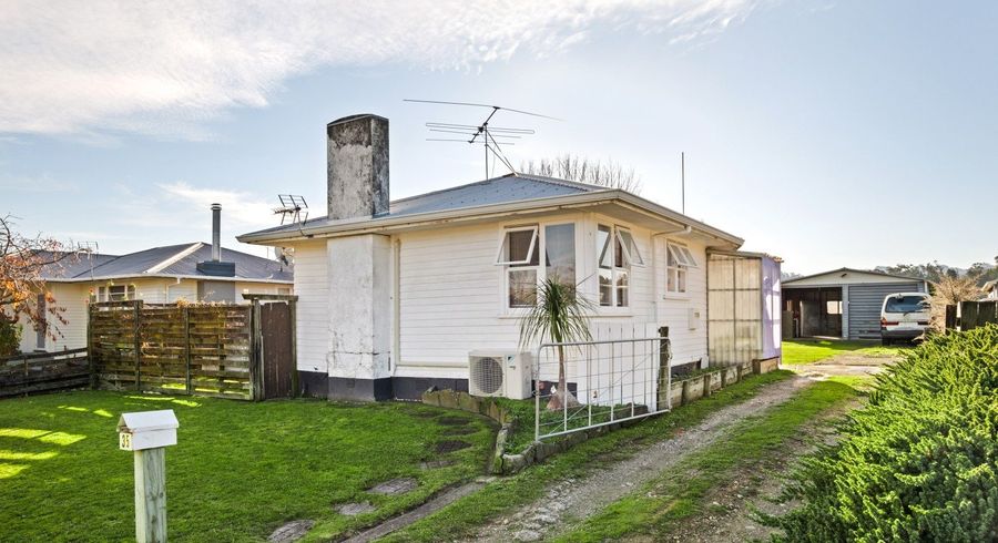  at 35 Dalton Street, Outer Kaiti, Gisborne
