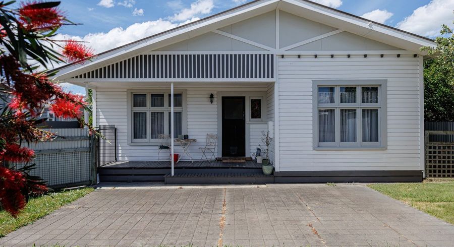  at 707 Frederick Street, Mahora, Hastings, Hawke's Bay