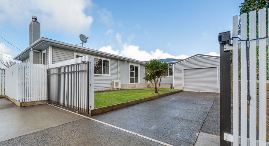  at 13E York Crescent, Westown, New Plymouth, Taranaki