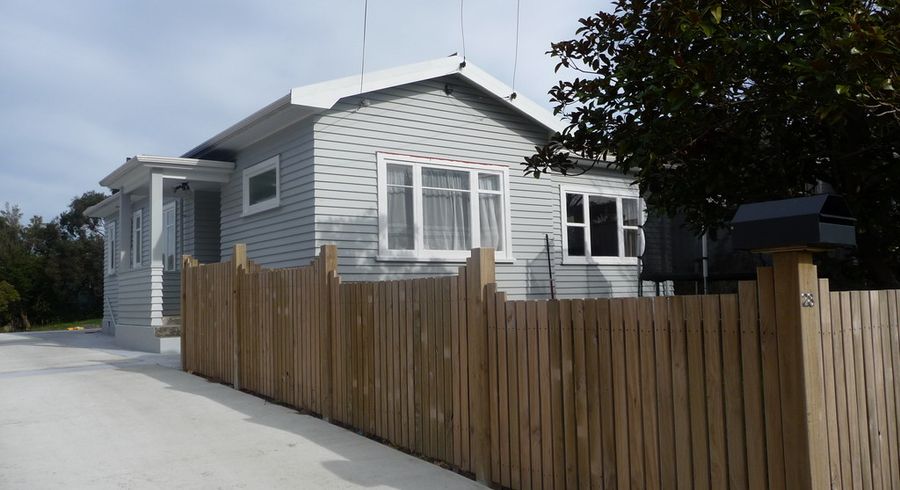  at 28 Mexted Terrace, Tawa, Wellington