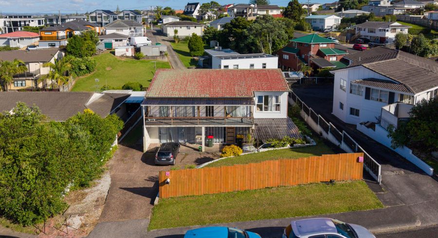  at 5 Fairway Drive, Mount Roskill, Auckland City, Auckland