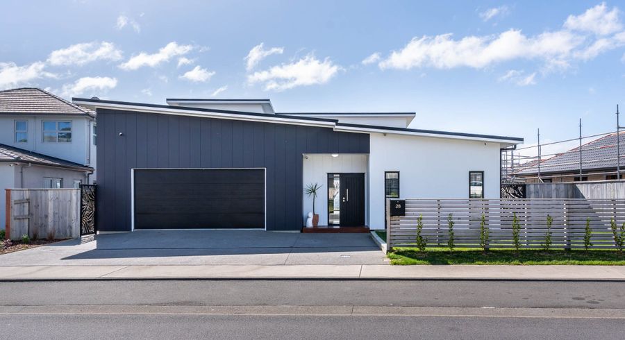  at 28 Queen Charlotte Drive, Aotea, Porirua, Wellington