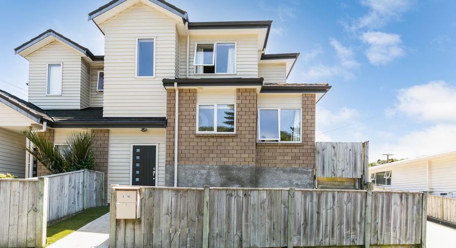  at 1/16 Black Rock Road, Newlands, Wellington