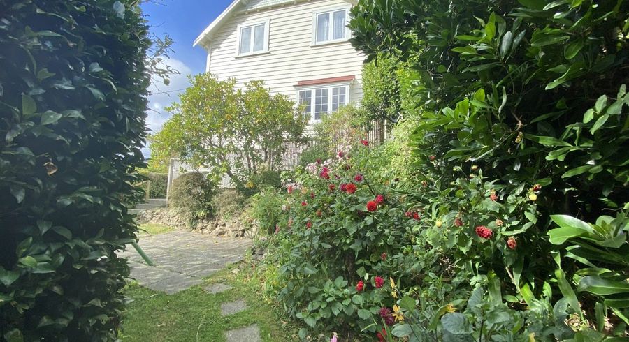  at 13 Burrows Ave, Karori, Wellington, Wellington