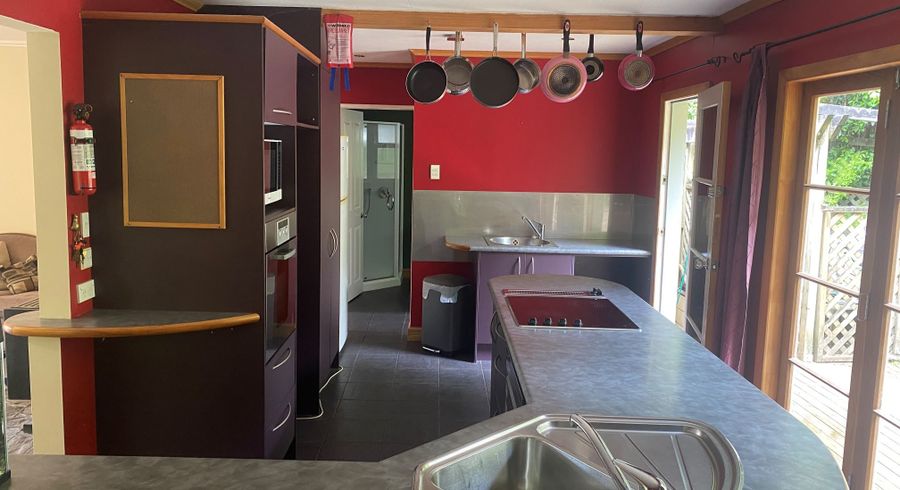  at 106A Wyndham Road, Pinehaven, Upper Hutt