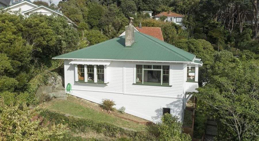  at 104 Upland Road, Kelburn, Wellington