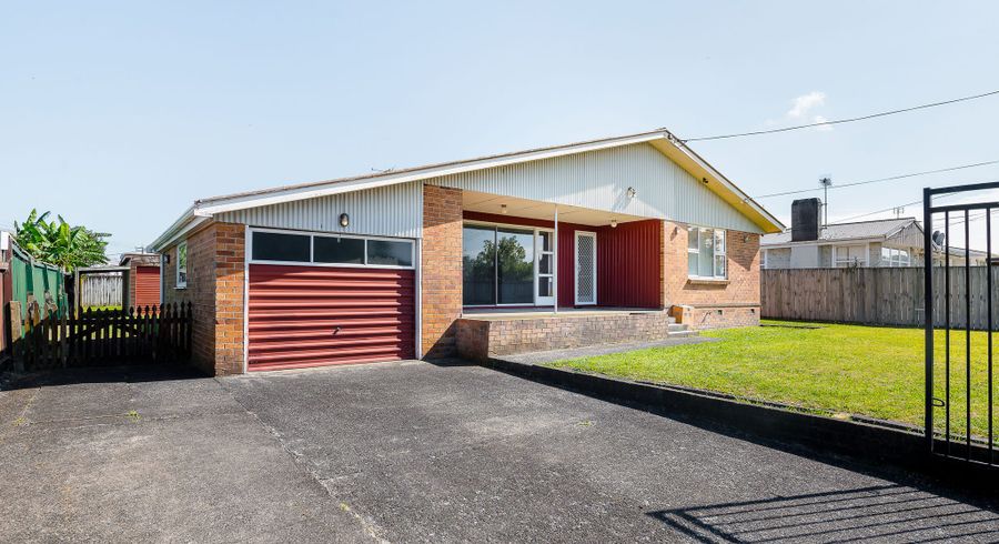  at 3 Thornton Place, Melville, Hamilton, Waikato