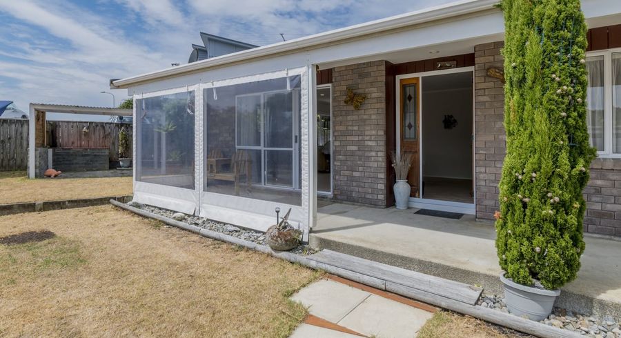  at 23 Tobys Way, Waikanae Beach, Waikanae