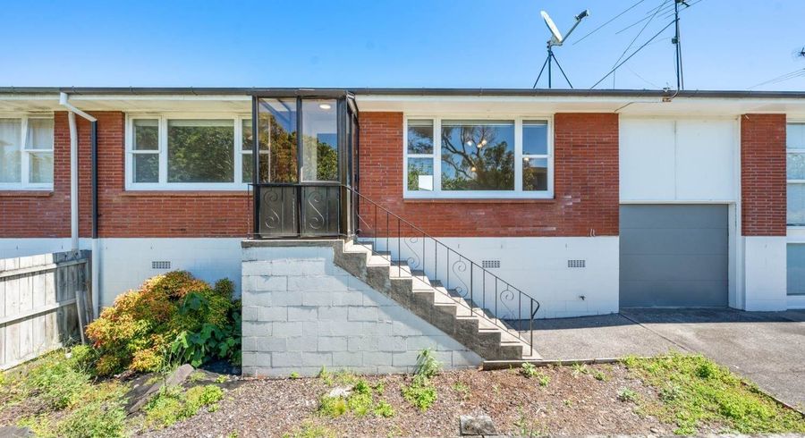  at 2/97 Pah Road, Epsom, Auckland