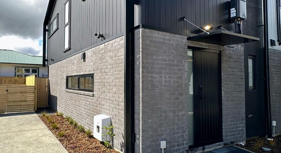  at 3/6 Victoria Street, Ebdentown, Upper Hutt