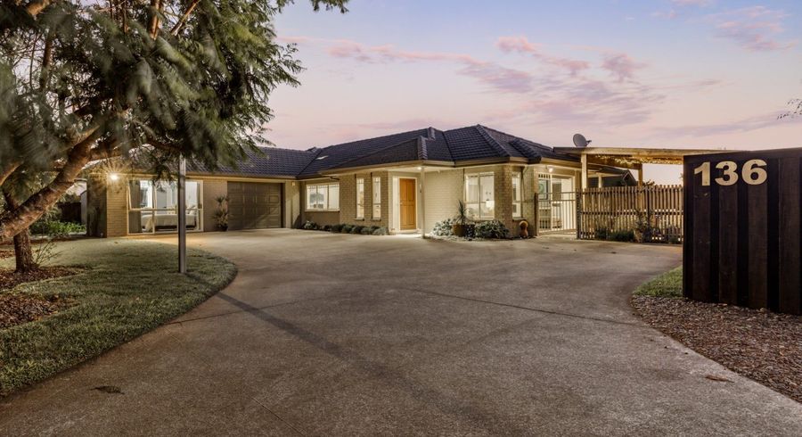 at 136 Gloucester Road, Mount Maunganui, Mount Maunganui