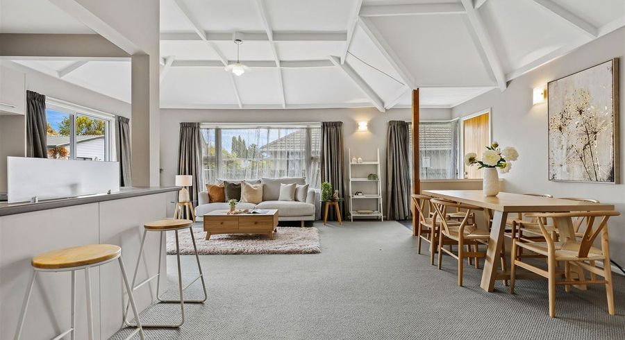  at 73 Harris Crescent, Papanui, Christchurch City, Canterbury