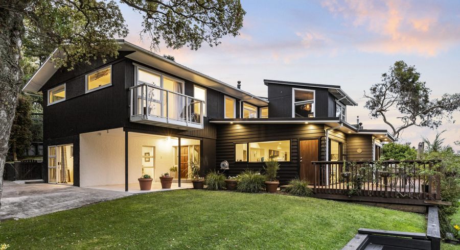  at 201B Godley Road, Titirangi, Auckland