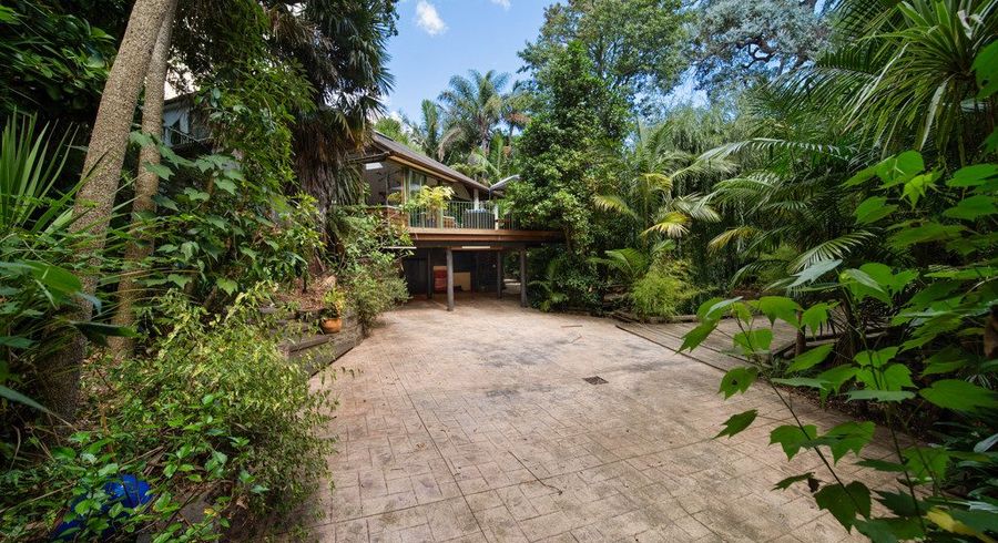  at 2/38 Patons Road, Howick, Manukau City, Auckland