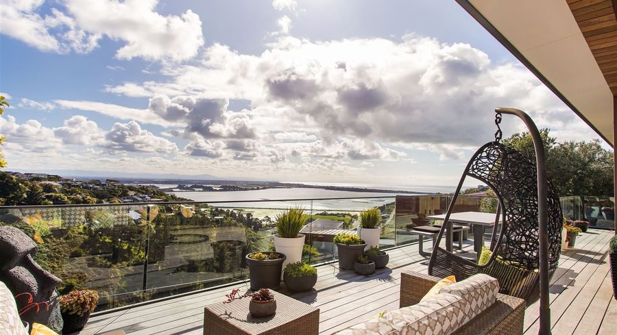  at 2 John Monck Lane, Redcliffs, Christchurch
