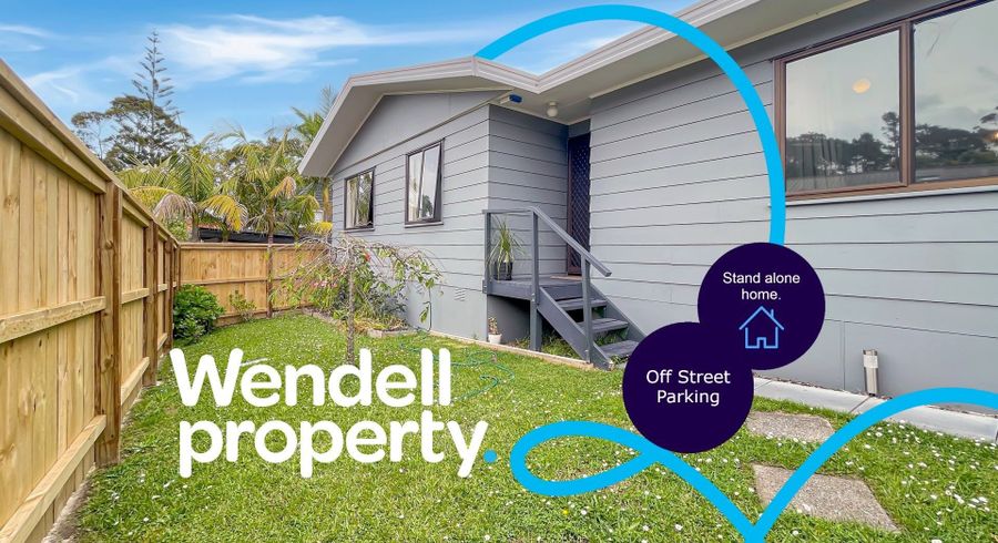  at 7 Angeline Place, Massey, Auckland