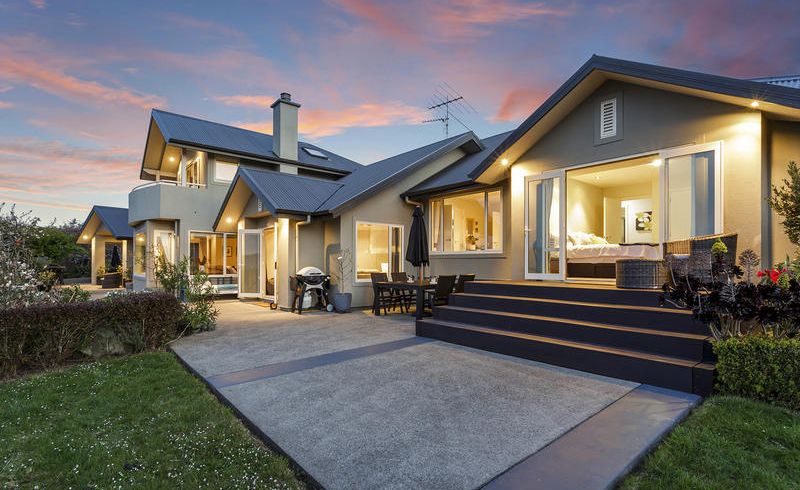  at 3 Fairmile Drive, Kinmont Park, Mosgiel