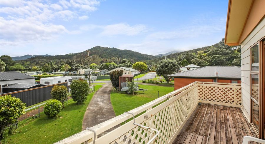  at 17 West Crescent, Te Puru, Thames