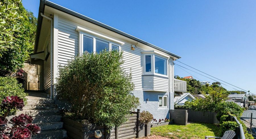  at 112 Eden Street, Island Bay, Wellington, Wellington