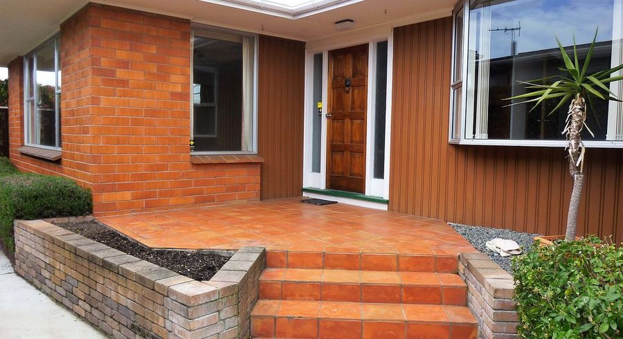  at 7 Hillcrest Place, Avonhead, Christchurch City, Canterbury