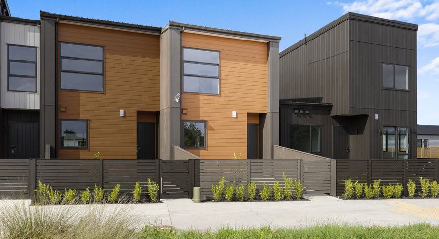  at 117 Otuwairoa Esplanade, Papakura, Papakura, Auckland