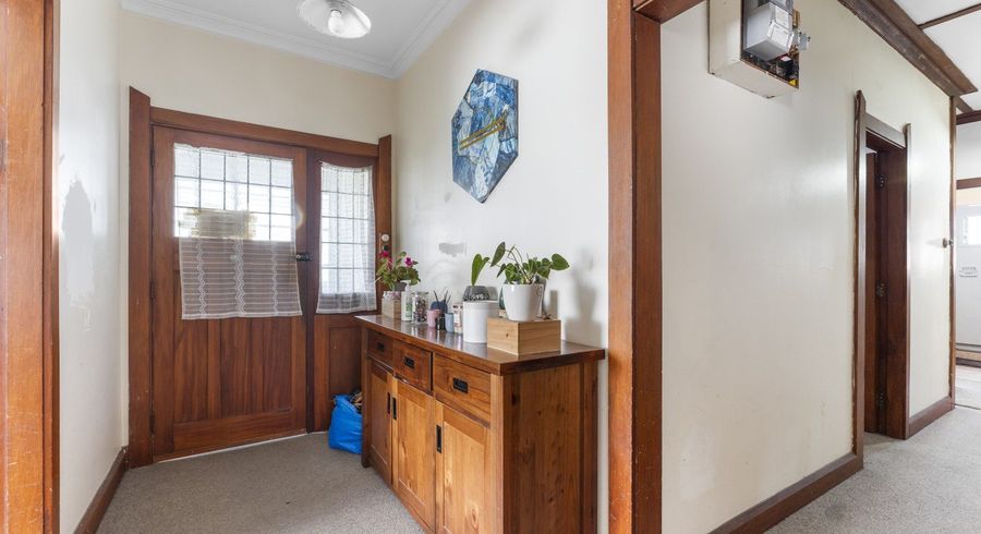  at 27 Kawatiri Avenue, Gonville, Whanganui