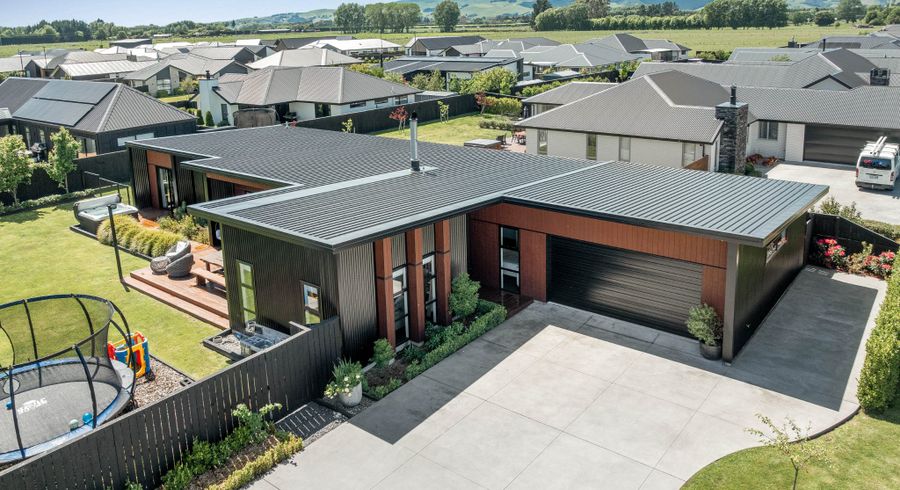  at 2 Mavis Close, Lincoln, Lincoln