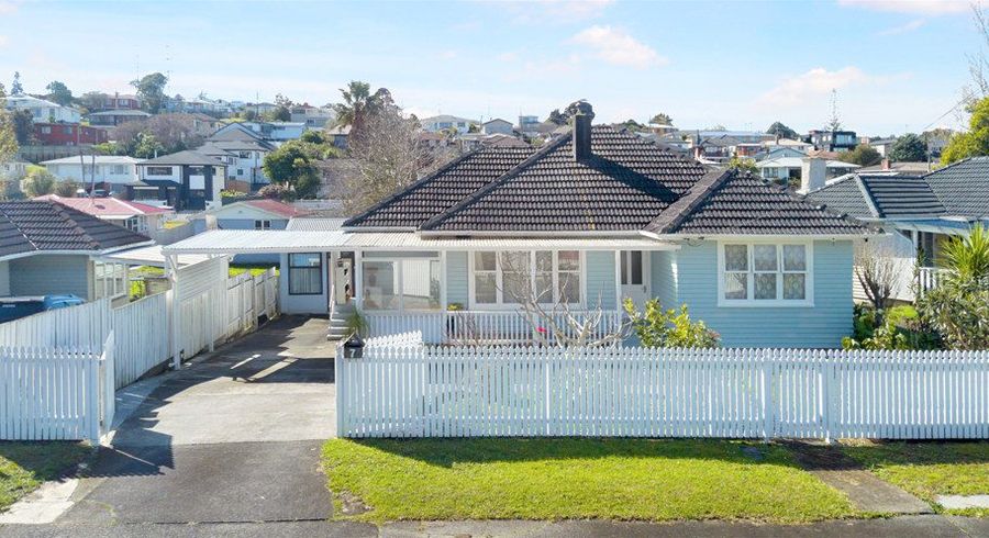  at 7 Battersby Avenue, Mount Roskill, Auckland