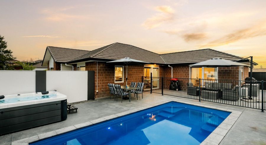  at 87 Mataroa Crescent, Flagstaff, Hamilton