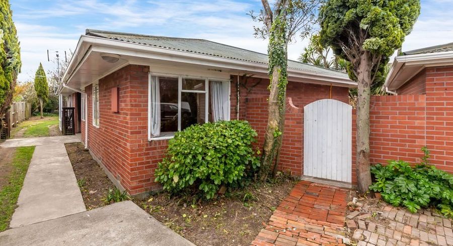  at 277 Grahams Road, Bishopdale, Christchurch City, Canterbury