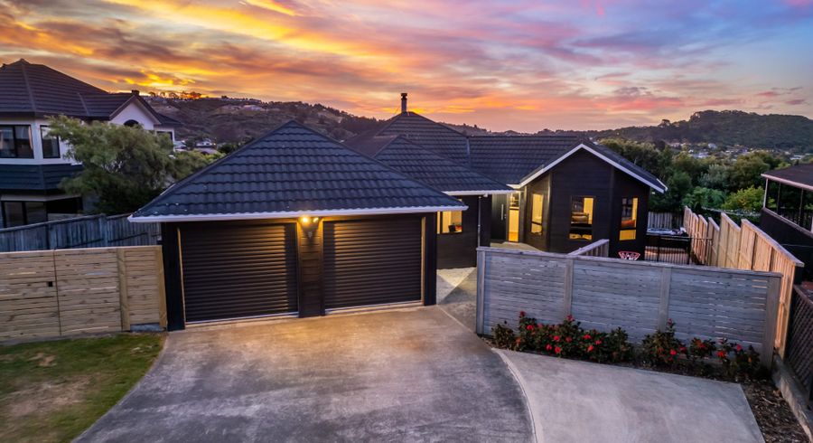  at 24 Spyglass Lane, Whitby, Porirua