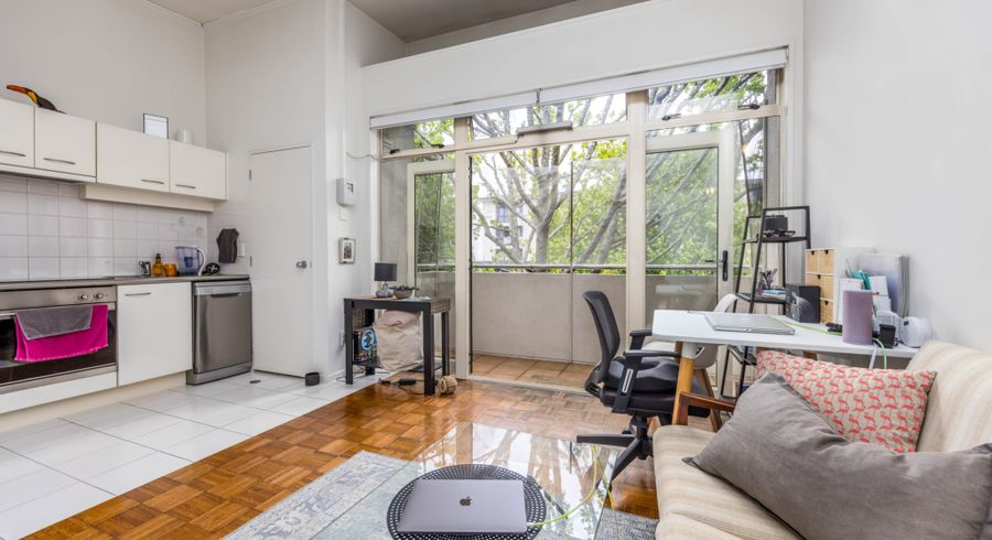  at 3C/9 Upper Queen Street, Newton, Auckland